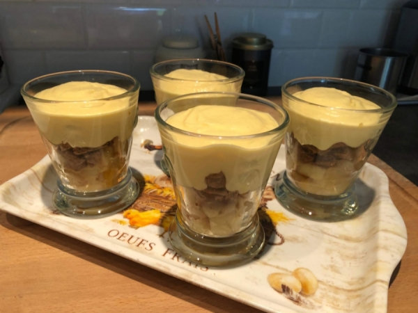 Verrines aux pommes - spéculos « façon tiramisu »